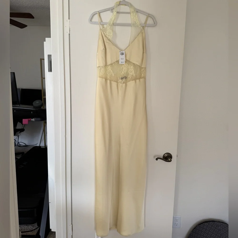 Abercrombie & Fitch line material care